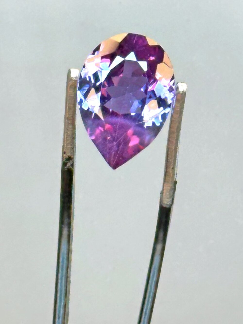 Certified Color Changing Musgravite